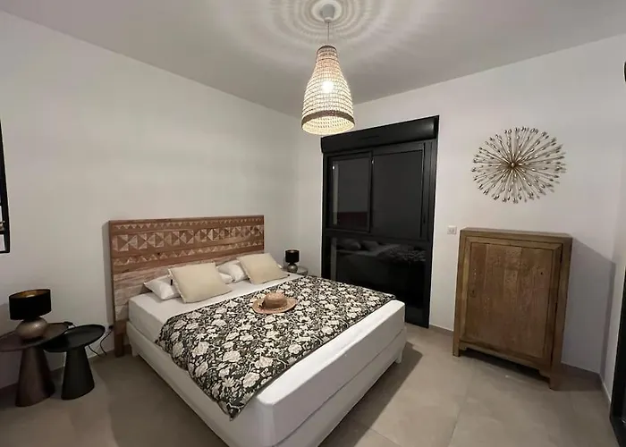 Isularossabellavista-grandpenthouse