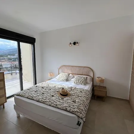 公寓 Isularossabellavista-grandpenthouse