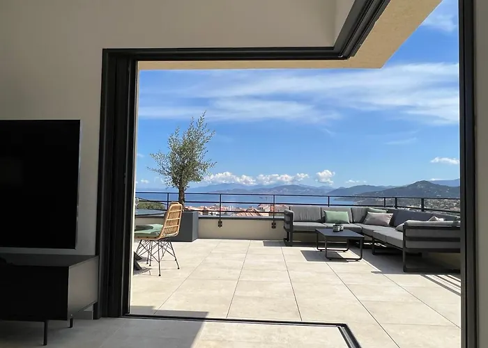 Isularossabellavista-grandpenthouse Daire LʼÎle-Rousse